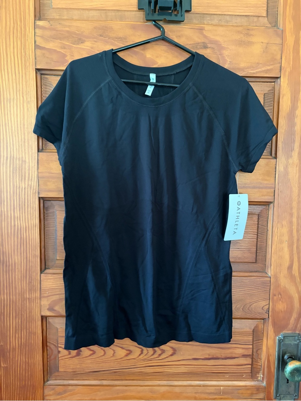 Athleta Women's Black Short Sleeve Active Tee size women’s XL NWOT - Picture 2 of 8